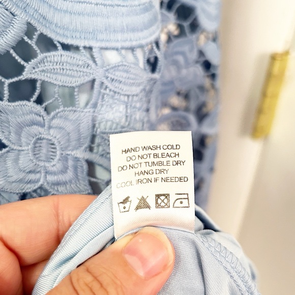 REVOLVE x LOVERS + FRIENDS Caspian Shift Mini Dress SZ: Small - Picture 9 of 16